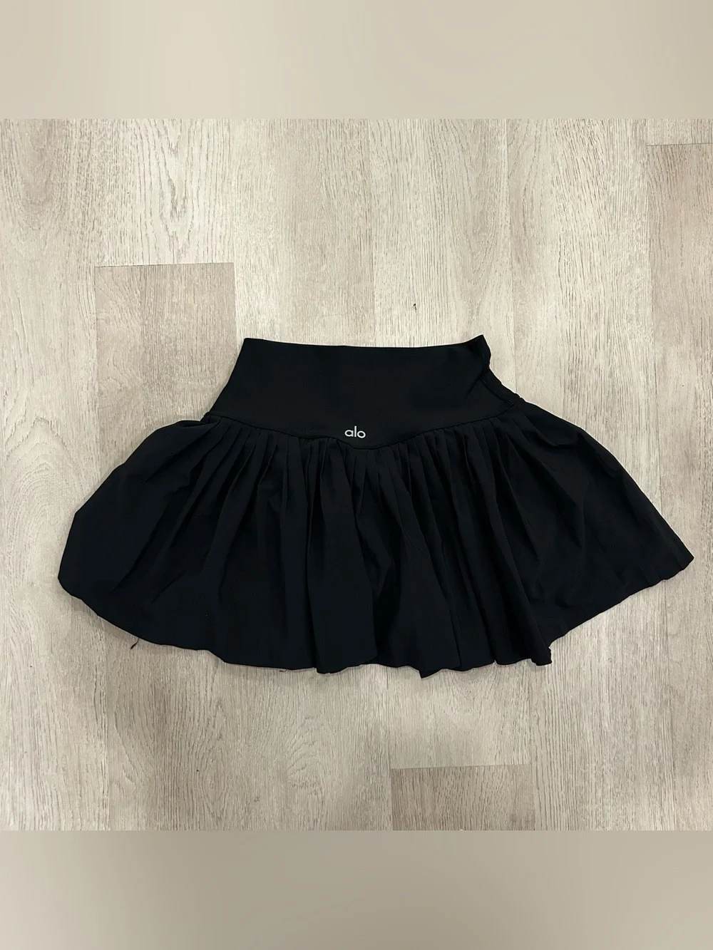 Black Alo Yoga Grand Slam Tennis Skirt Size XS
